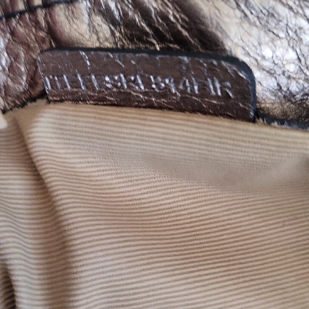 Authentic Burberry Black and Brown Shoulder Bag - Picture 4 of 16